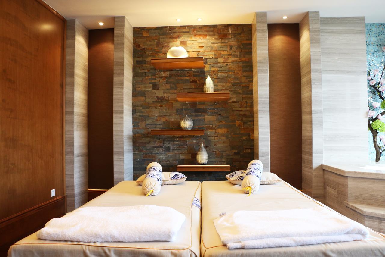 Fuzhou Jeurong Hotel Екстер'єр фото